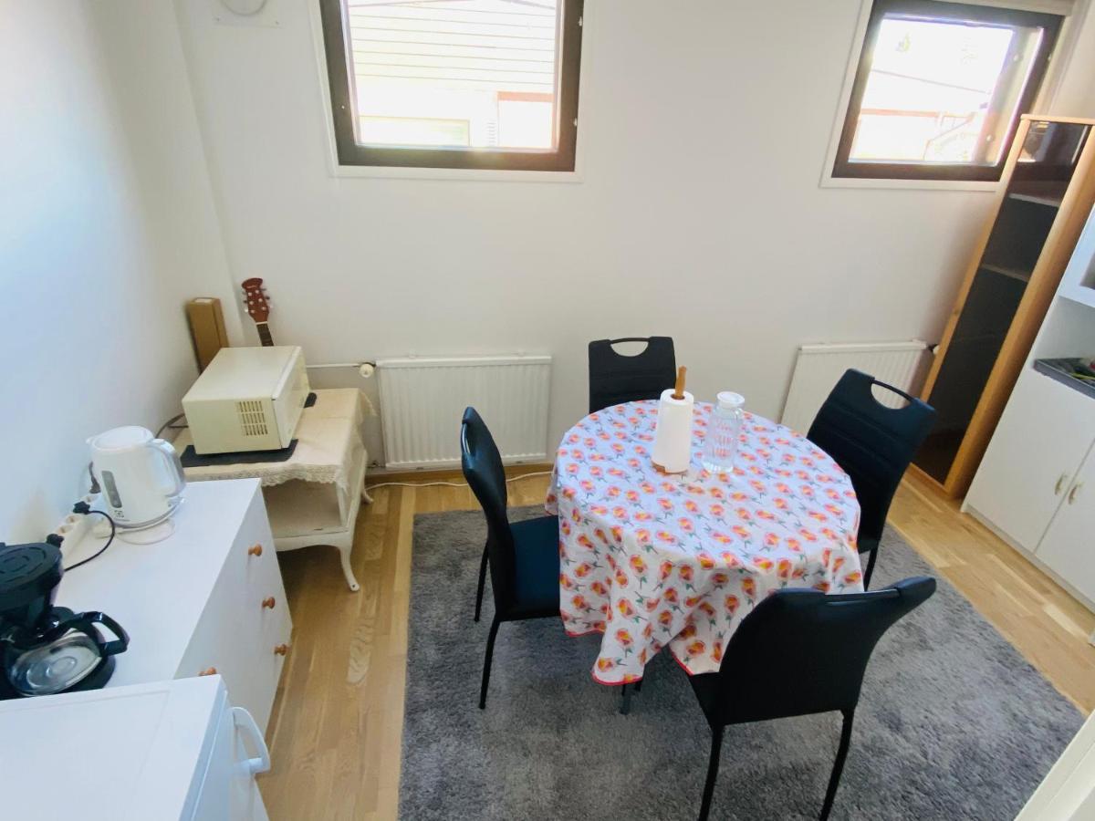 Two Bedrooms,Dining Area And Bathroom With Private Entrance コトカ エクステリア 写真